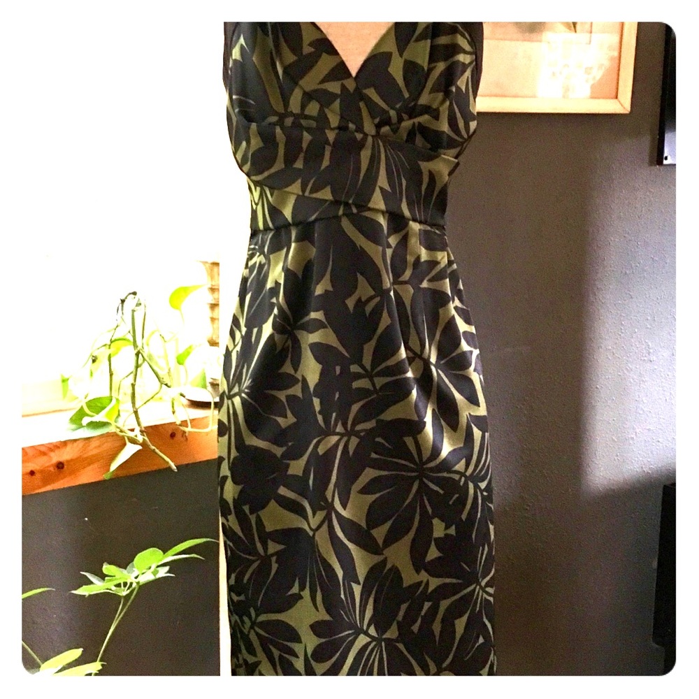 Donna Ricco Halter dress